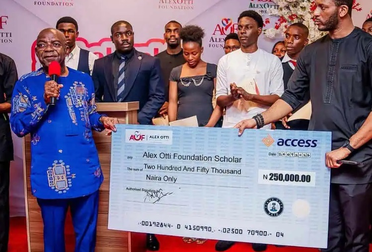 Alex Otti Foundation scholarship Nigeria
